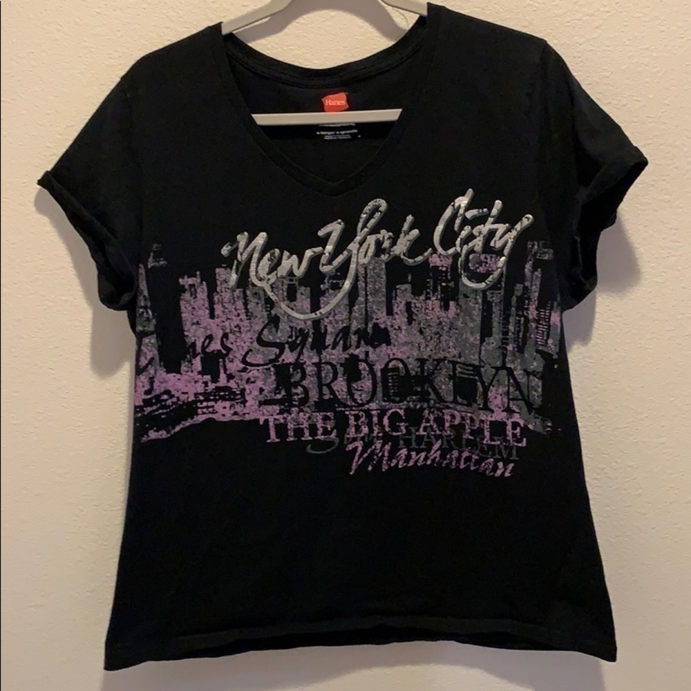 Hanes Womens Graphic Tee. New York City. Size XL.​​​​​​​​​​​​​​​​​​​​​​
